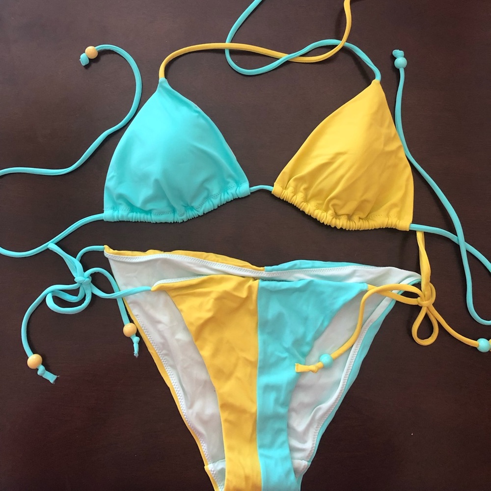 Victoria’s Secret Bikini